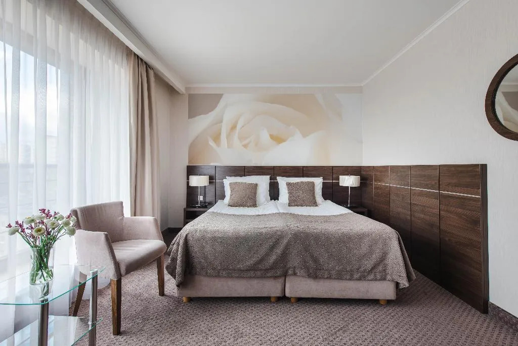 Double or Twin SEA VIEW Room, Hotel Rozany Gaj - Destigo Hotels, Gdansk