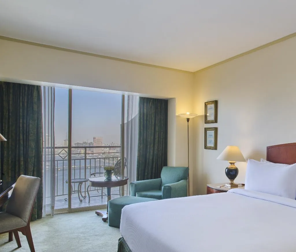 Double or Twin GUEST ROOM Room, Hilton Cairo Grand Nile, Cairo
