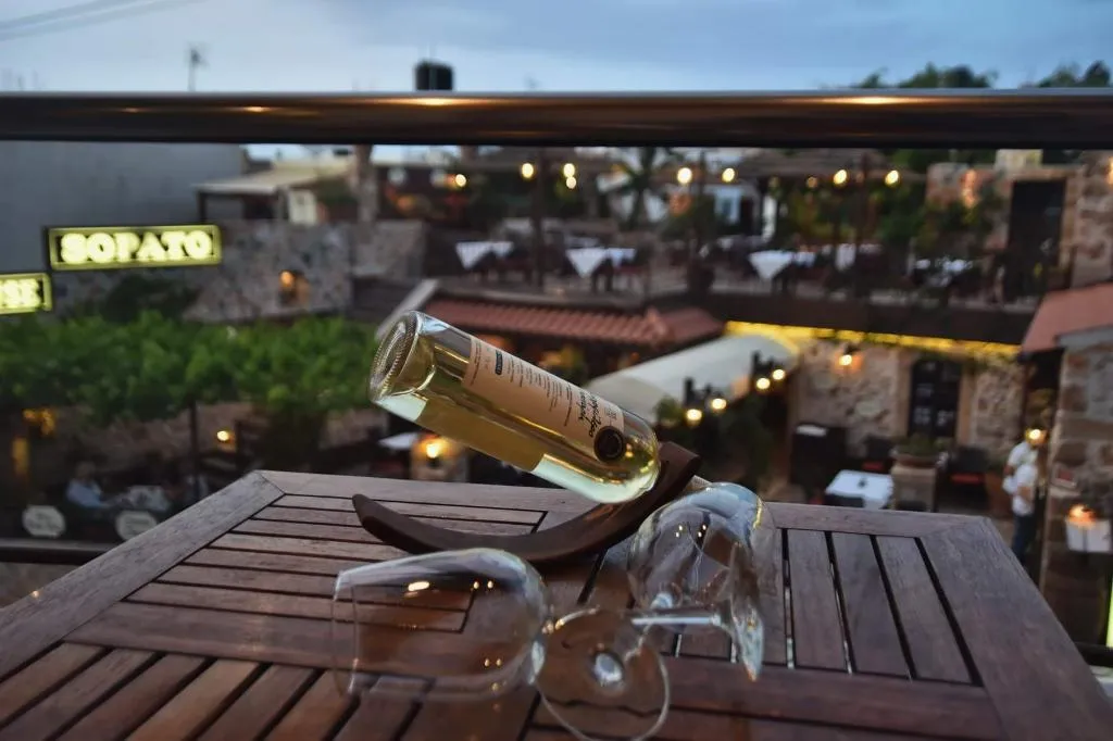 STUDIO CAPACITY 2 Room, 24 Seven Boutique Hotel, Crete