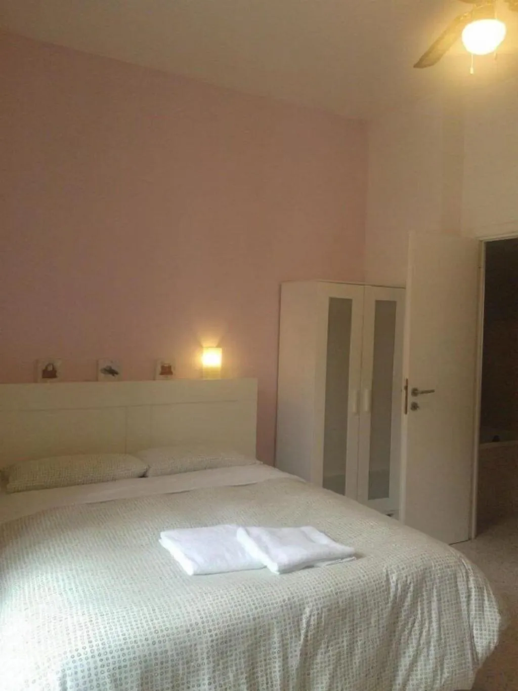 Room, Moshi Moshi B B, Naples
