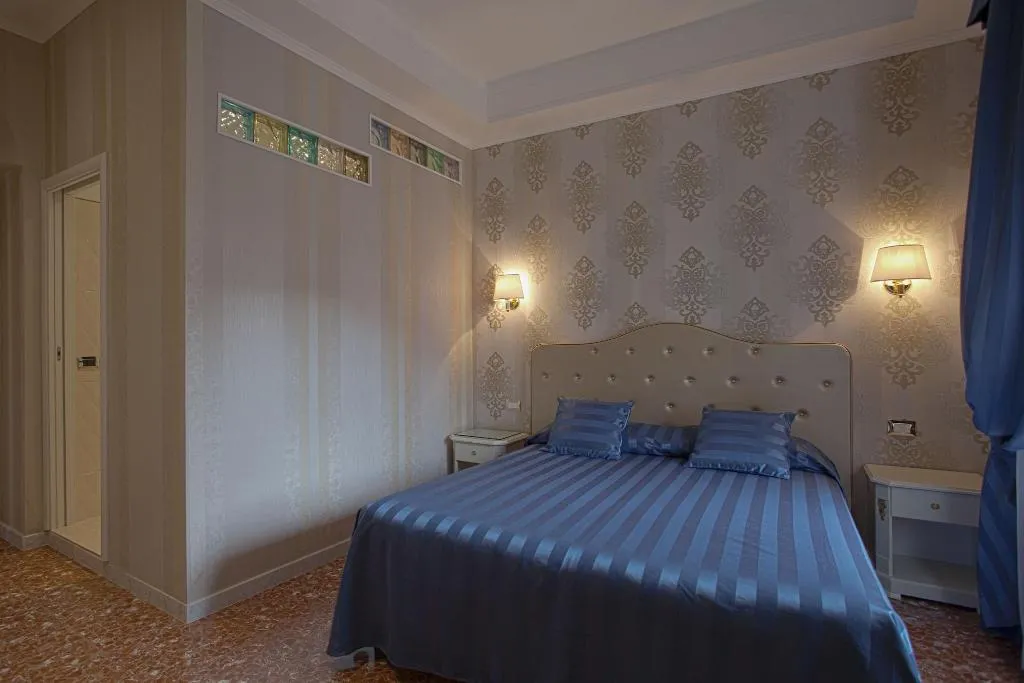 Room, Navona Queen Rooftop, Rome