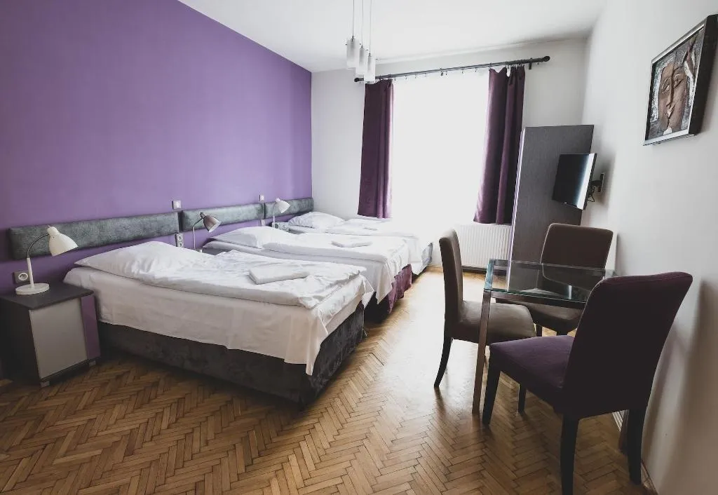 Room, Cybulskiego Guest Rooms, Krakow