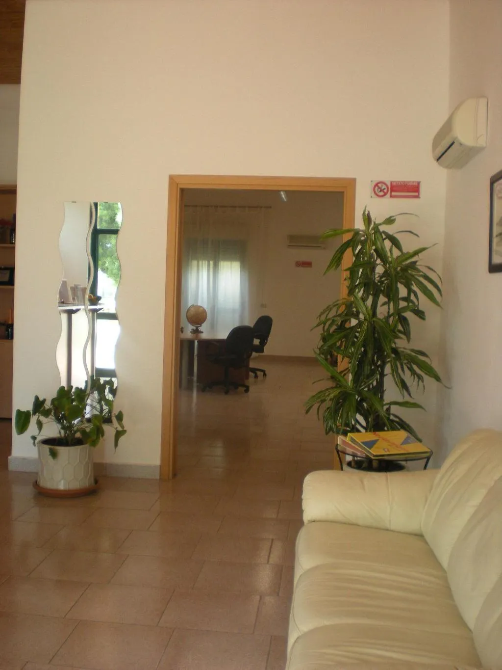 Lobby, Artemide, Catania