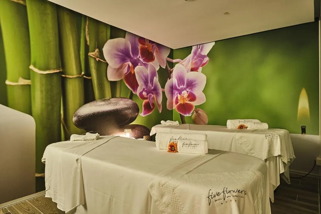 Sports and Entertainment, Five Flowers Hotel Formentera Melia Collection, Ibiza