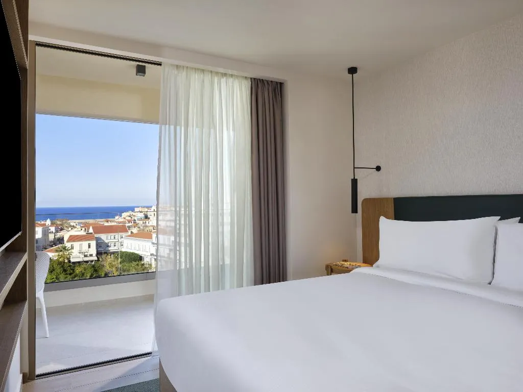 DOUBLE SEA VIEW KING BED Room, Hilton Garden Inn Chania City, Crete