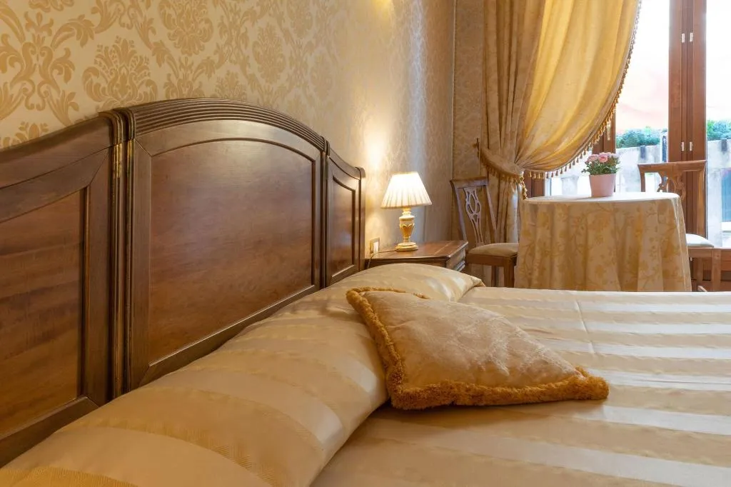 Room, Dimora Al Doge Beato, Venice