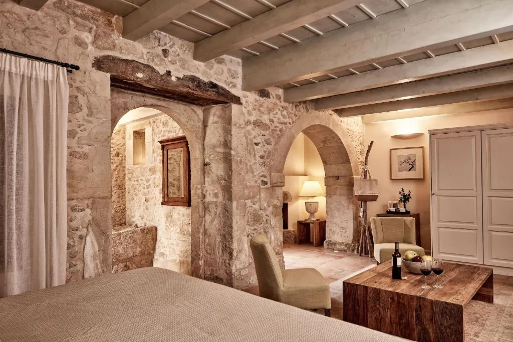 Room, Kapsaliana Village Hotel, Crete
