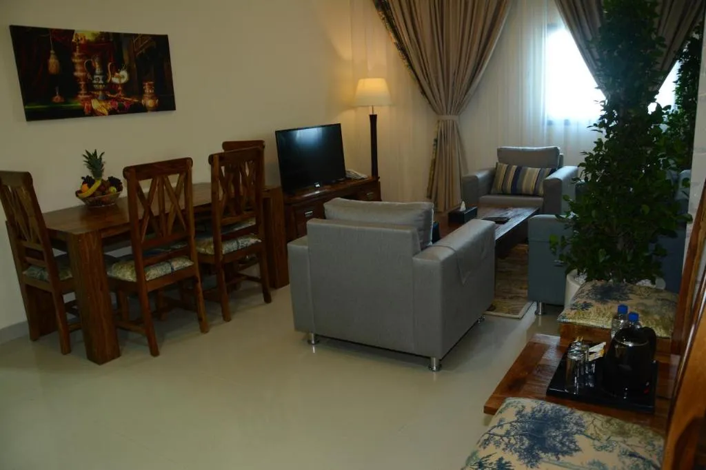 APARTMENT THREE BEDROOMS Room, Ewan Tower Hotel Apartments, Dubai