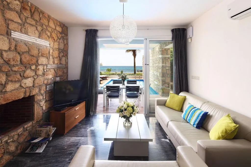 Room, Paradise Cove Luxurious Beach Villas, Cyprus