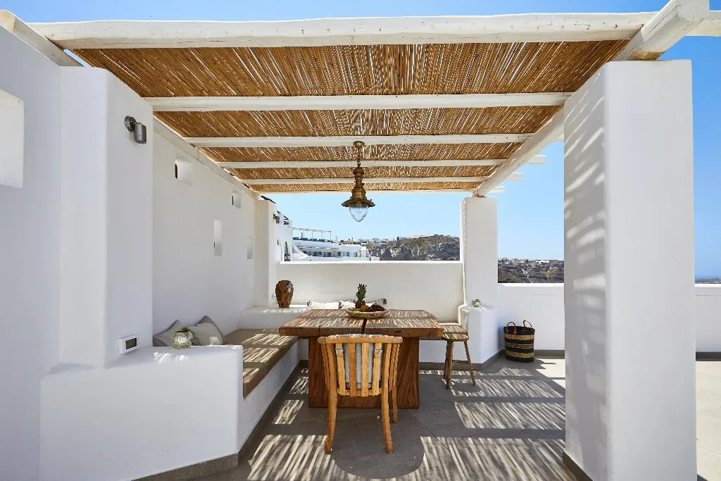 VILLA WITH PRIVATE POOL Room, Celestia Grand, Santorini