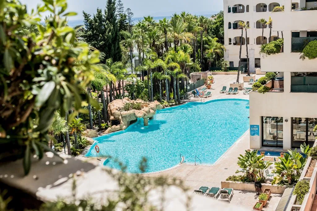 SUITE THREE BEDROOMS Room, Guadalpin Suites, Costa Del Sol