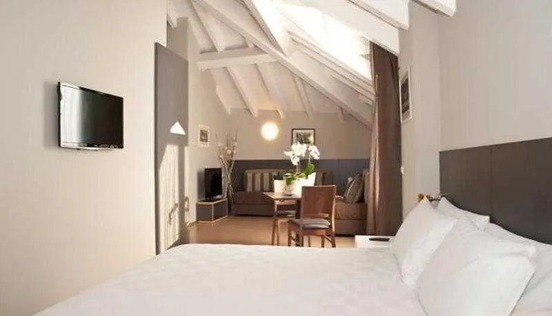 SUITE STANDARD Room, Hotel Osteria della Pista, Milan