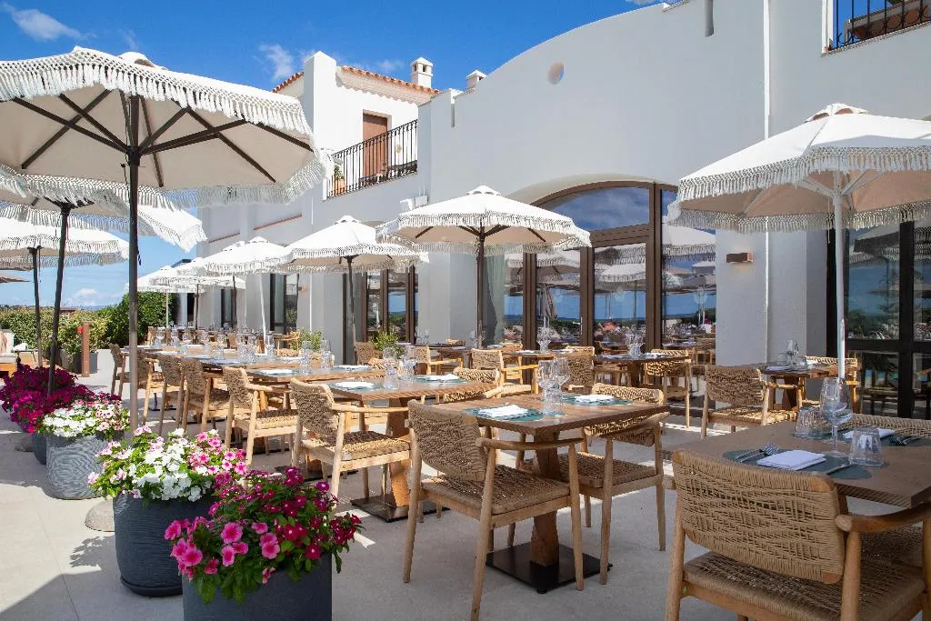 Restaurant, Mangia's Santa Teresa Sardinia, Curio Collection, Olbia