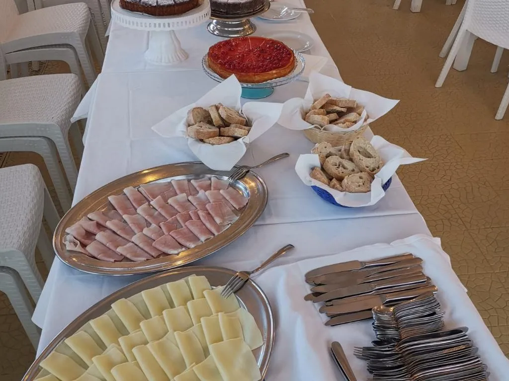 Restaurant, Sakura Hotel, Naples