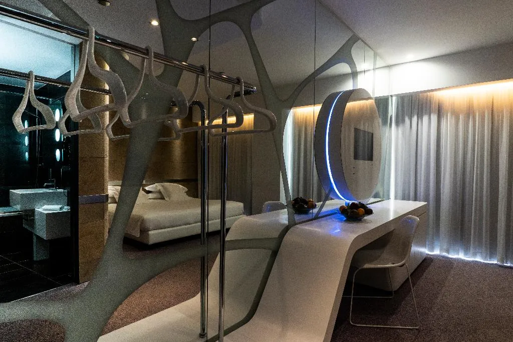 SUITE STANDARD Room, A Point Arezzo Park Hotel, Florence