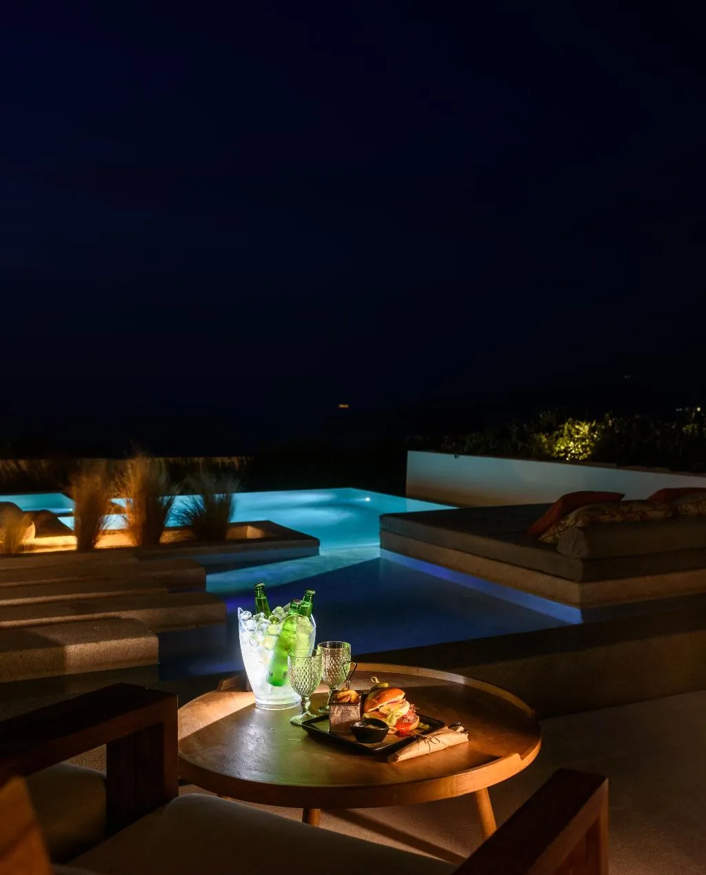 SUITE DELUXE Room, Potnia Theron Suites, Santorini