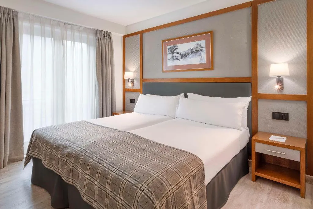 Room CONNECTING ROOM Room, Vielha Val d’Arán Affiliated by Melia, Costa Brava