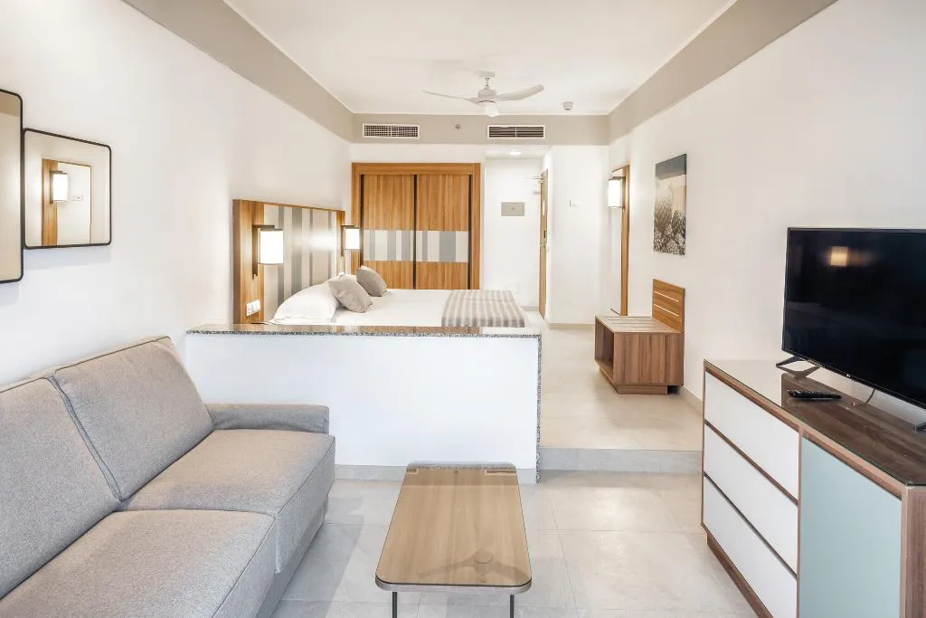 Double or Twin GRAND Room, Hotel Riu Paraiso Lanzarote - All Inclusive, Lanzarote