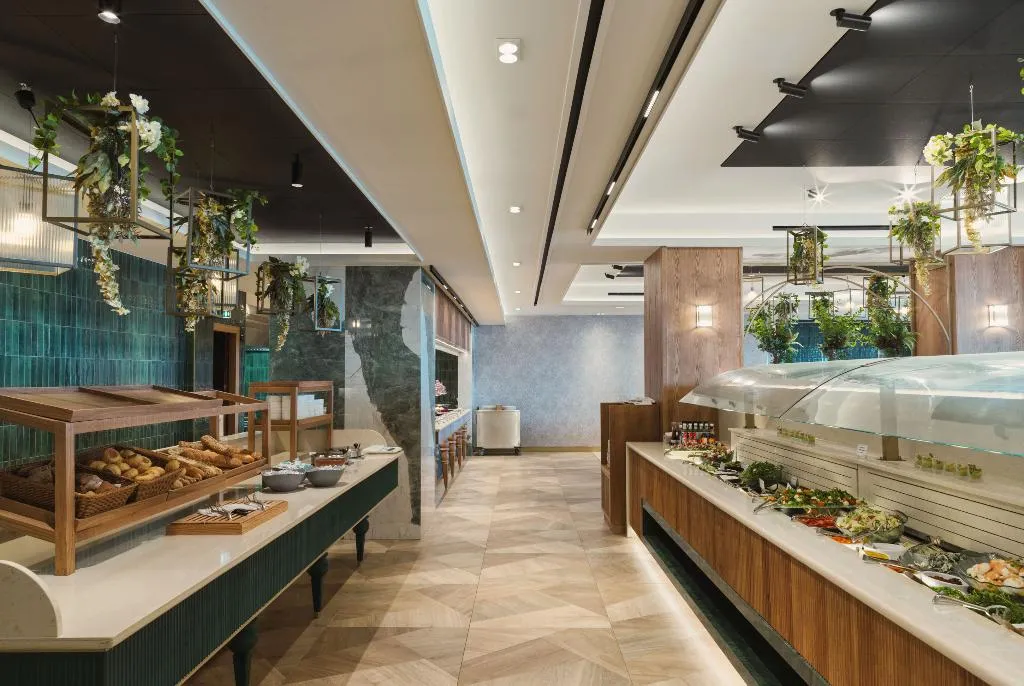 Restaurant, Alexander The Great Beach Hotel, Cyprus