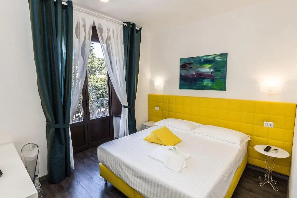 Room, Etna Suite, Catania