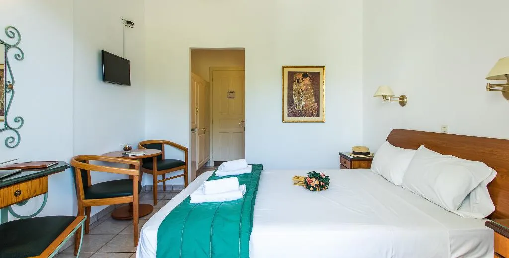 DOUBLE STANDARD Room, Paradise Inn, Corfu