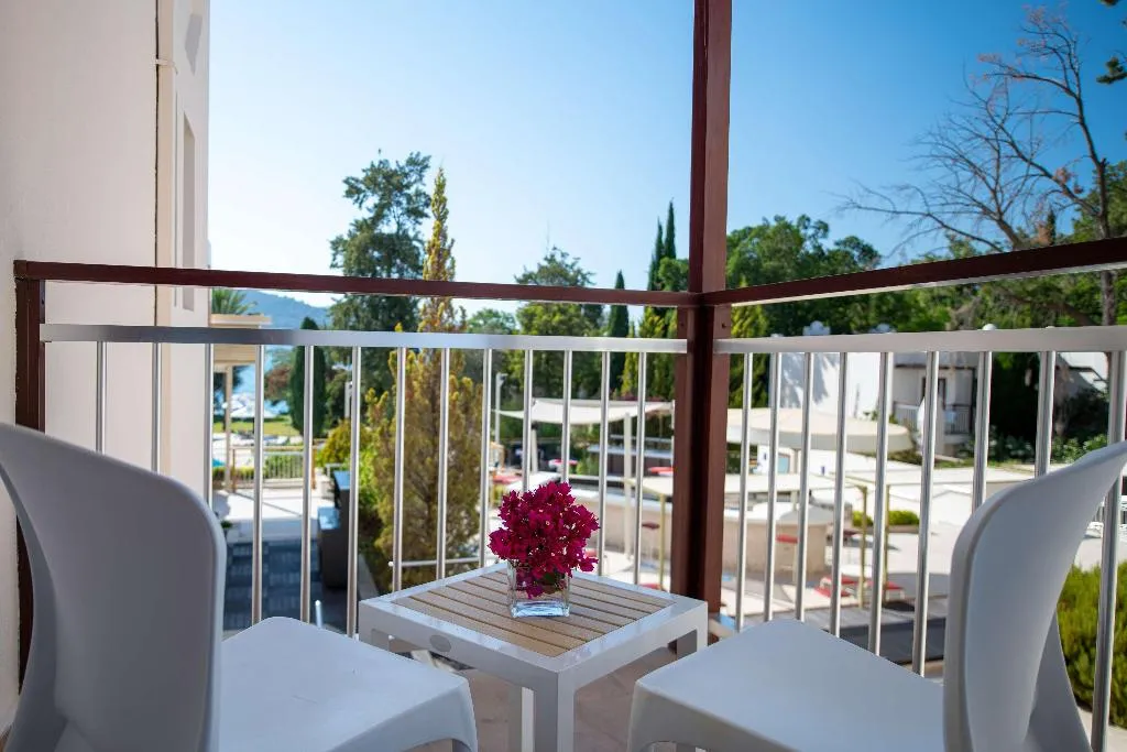 Room, DoubleTree By Hilton Bodrum Isıl Club Resort, Bodrum