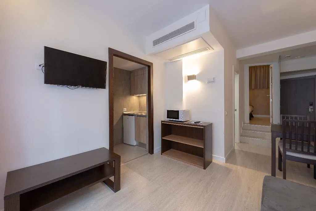 APARTMENT CAPACITY 4 Room, Apartamentos Recoletos, Madrid