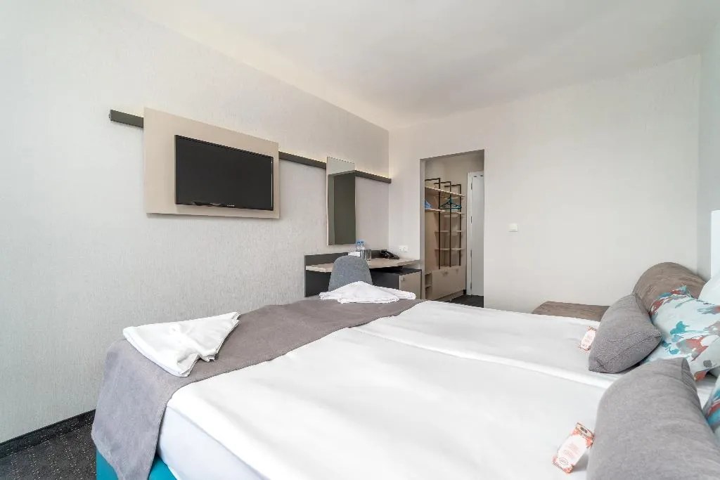 TWIN STANDARD Room, MPM Hotel Orel, Bourgas