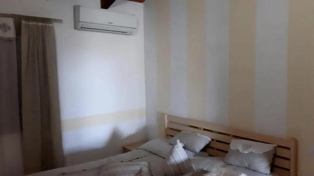 Room, B&B Su Donnigheddu, Olbia
