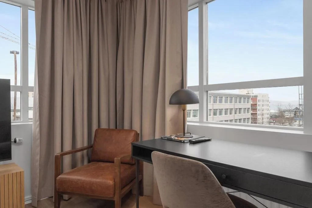 QUADRUPLE DELUXE Room, Alva Hotel Brautarholt, Reykjavik