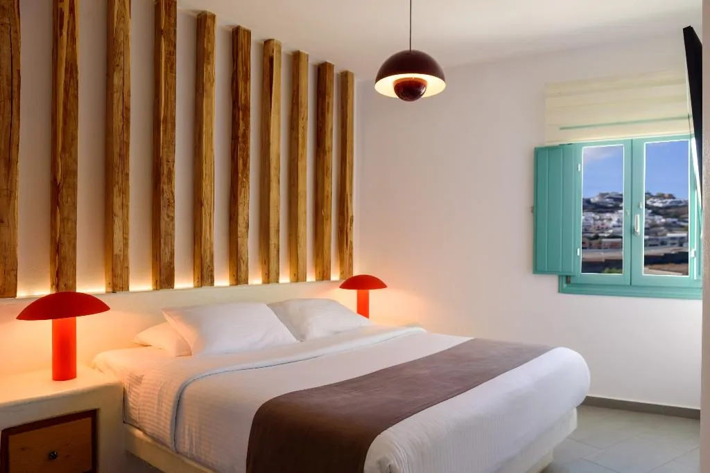 SUITE PREMIUM SEA VIEW Room, Neptune Luxury Spa Suites, Santorini