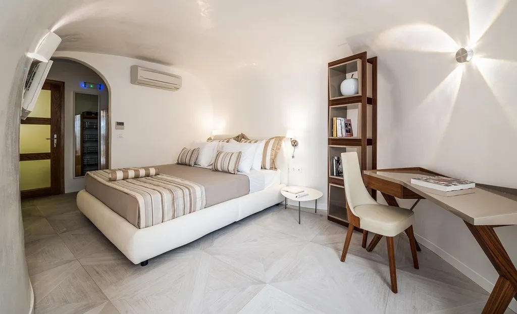 SUITE PREMIER Room, Elite Luxury Suites, Santorini