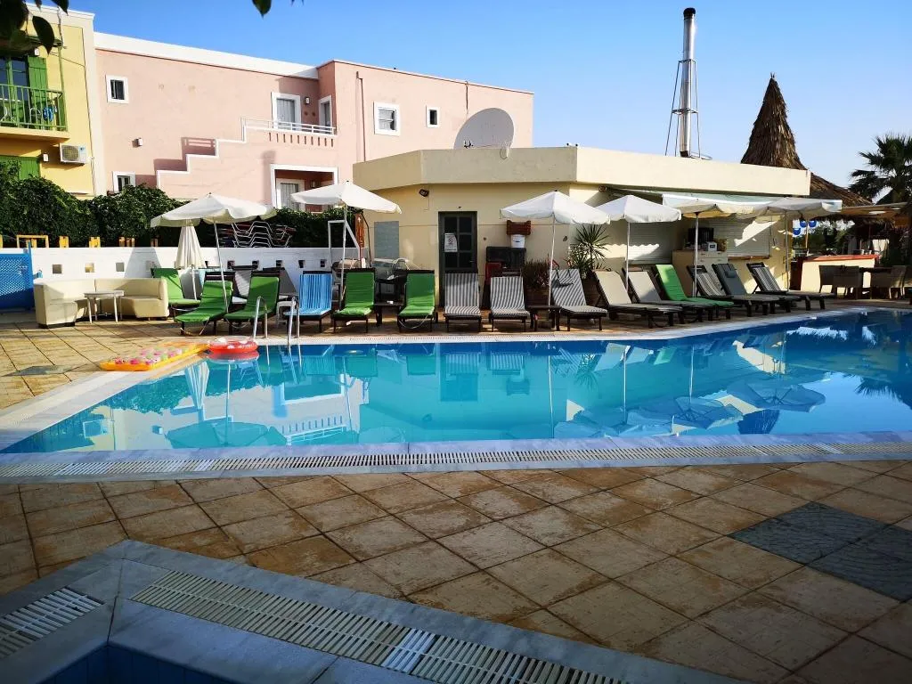 Pool, Elmi Suites Beach Hotel, Crete
