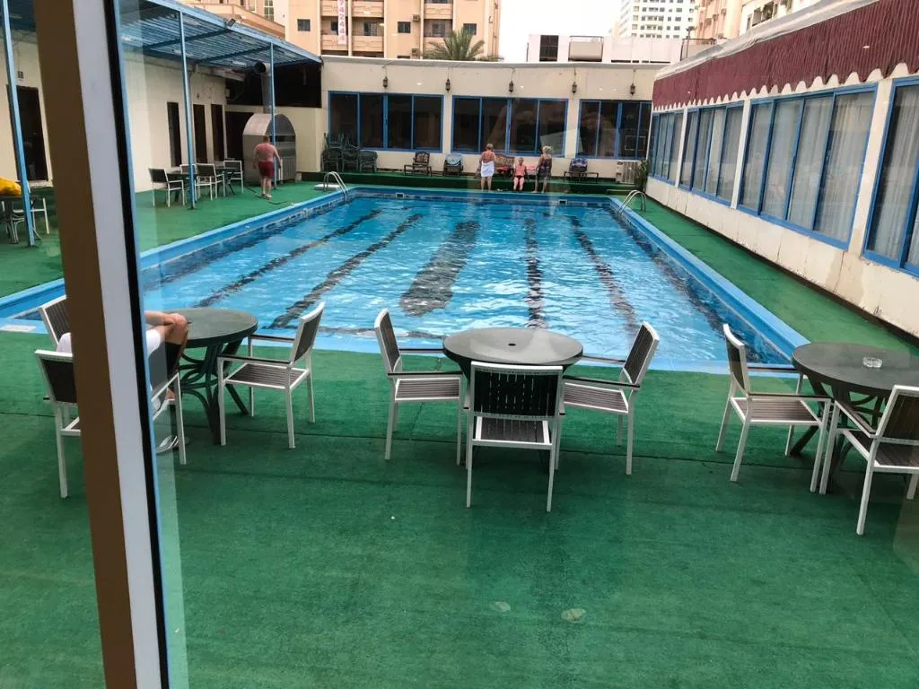 Pool, Al Bustan Flats, Dubai