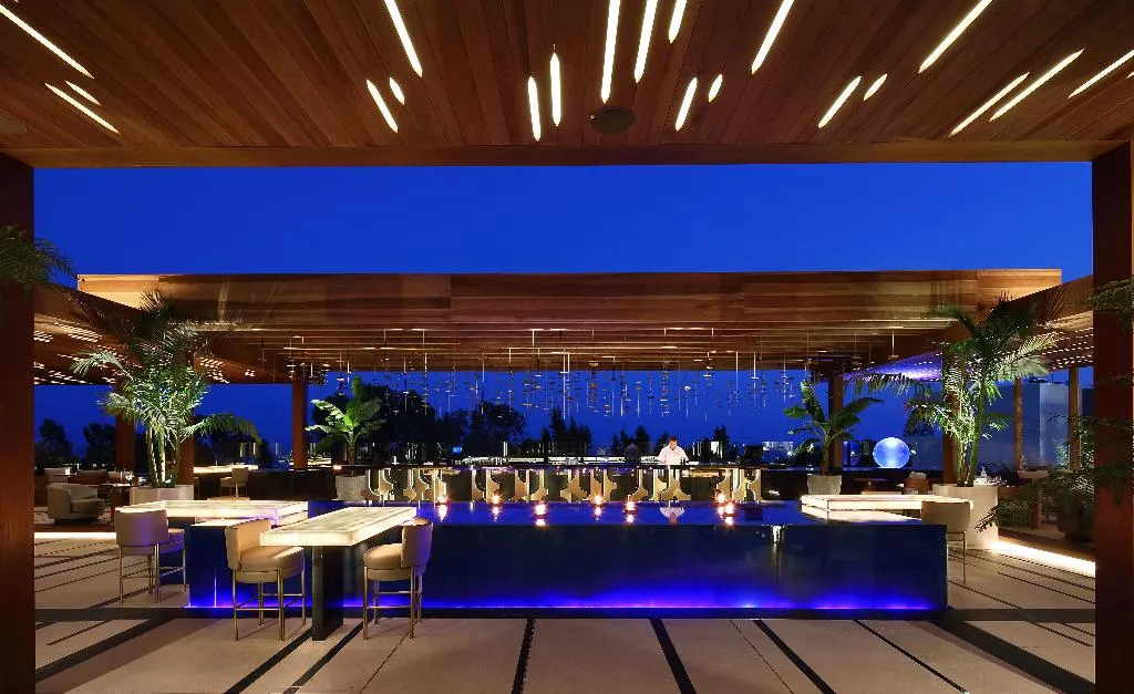 Bar, Four Seasons Hotel, Cyprus