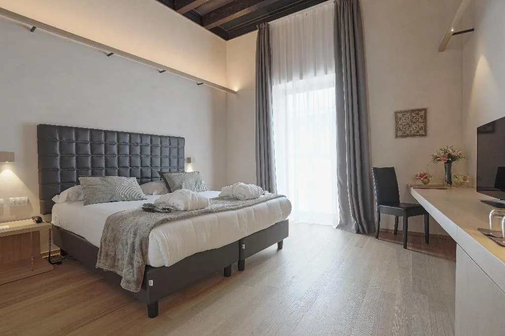 DOUBLE SUPERIOR Room, Alba Palace Hotel, Catania
