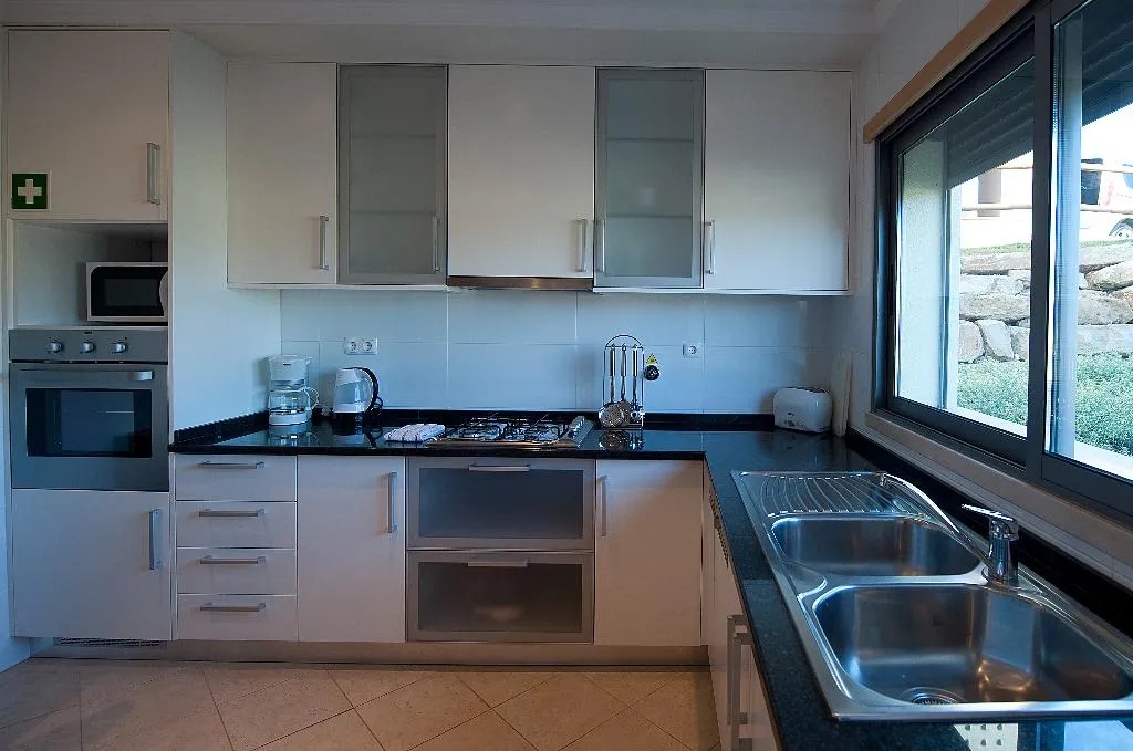 VILLA CAPACITY 4 TWO BEDROOMS Room, Sunset Village by Flagworld, Algarve
