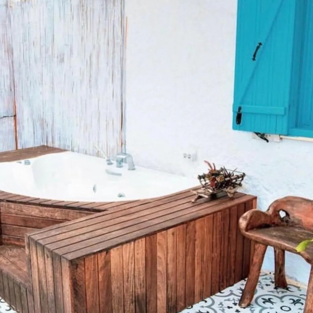 SUITE WITH JACUZZI Room, Ala Konak Otel, Izmir
