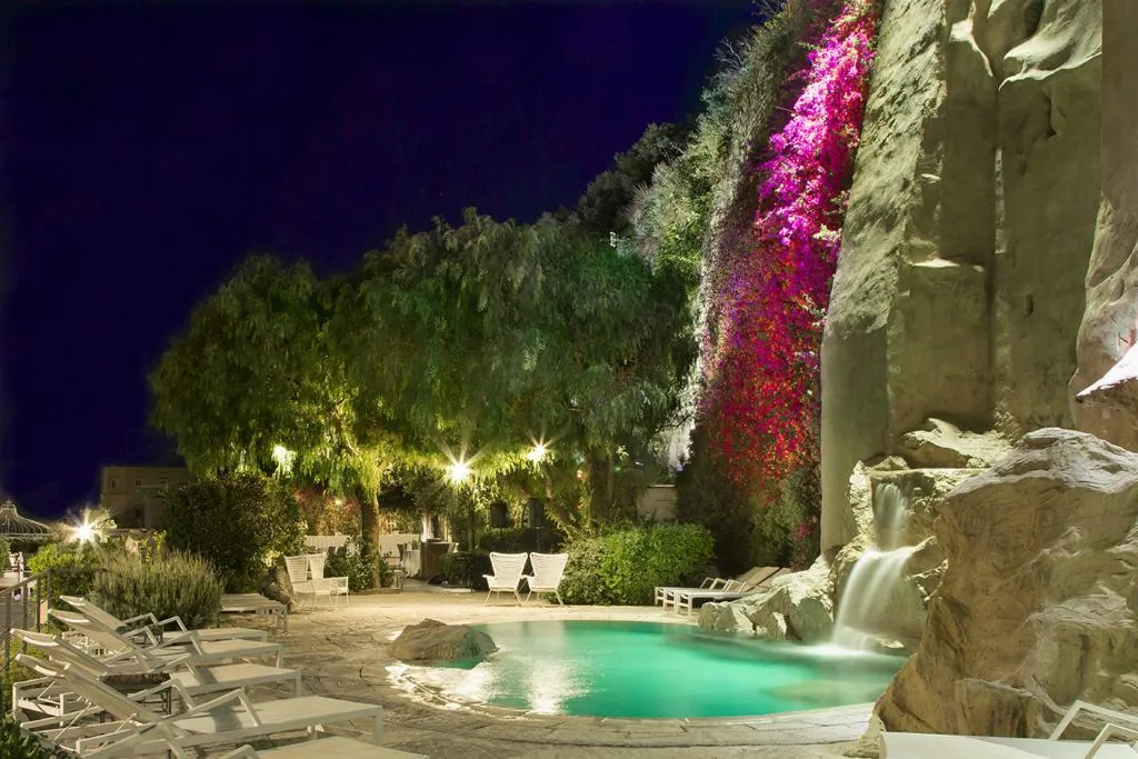 Pool, San Francesco Al Monte, Naples