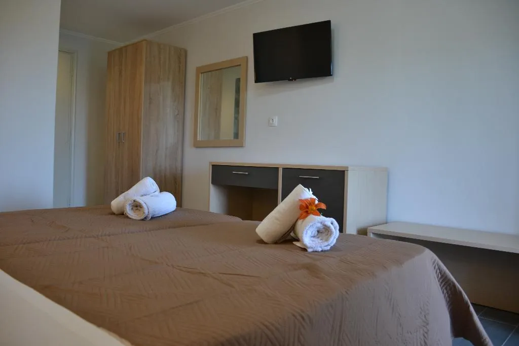 Room, Dassia Holiday Club, Corfu