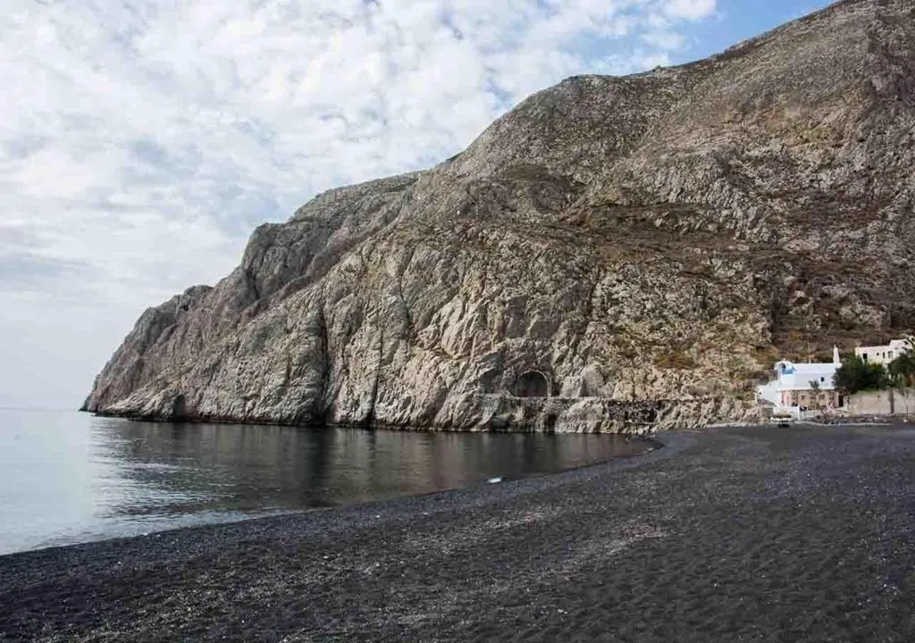 General view, Sail Inn, Santorini