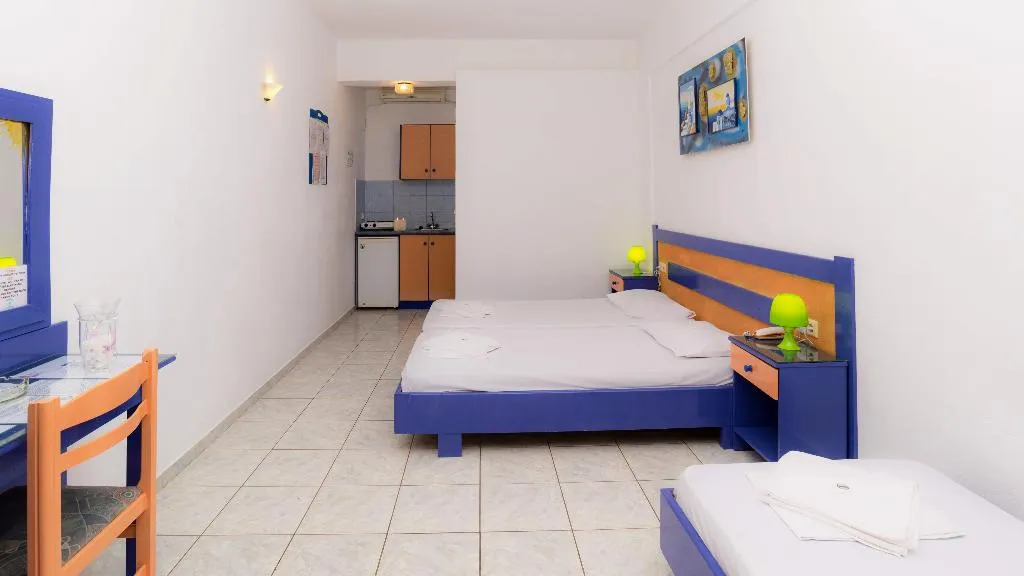 STUDIO CAPACITY 3 Room, Eltina Apartments, Crete