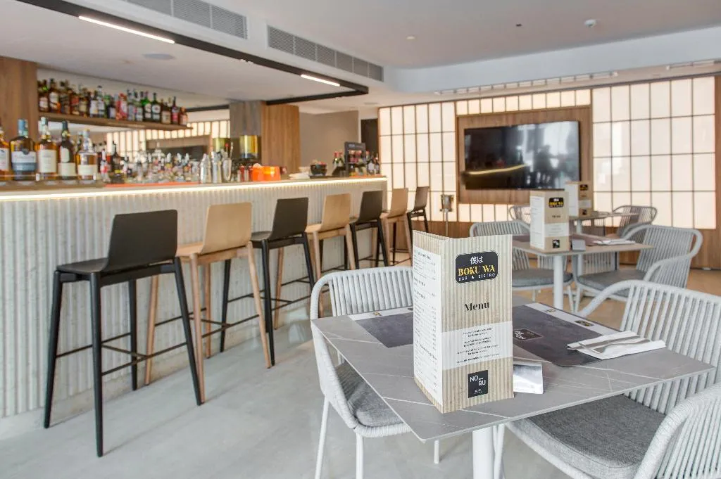 Bar, Noru Hotel, Malta