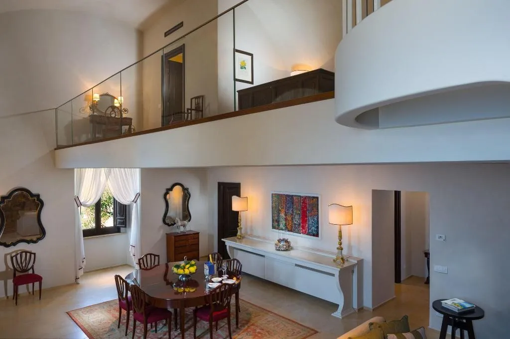 Room, Monastero Santa Rosa Hotel & Spa, Naples