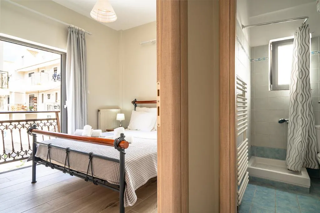 APARTMENT TWO BEDROOMS ONE BATHROOM Room, Zoi Lixouri, Kefallinia