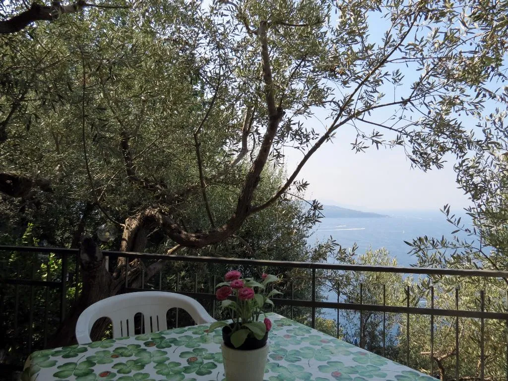 CHALET SEA VIEW CAPACITY 2 Room, Baia Serena, Naples