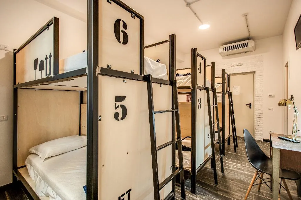 Bed in dormitory FEMALE ROOM Room, Hostel Trastevere 2, Rome