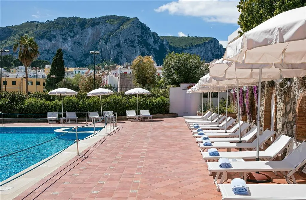 Pool, Hotel Syrene Capri, Naples