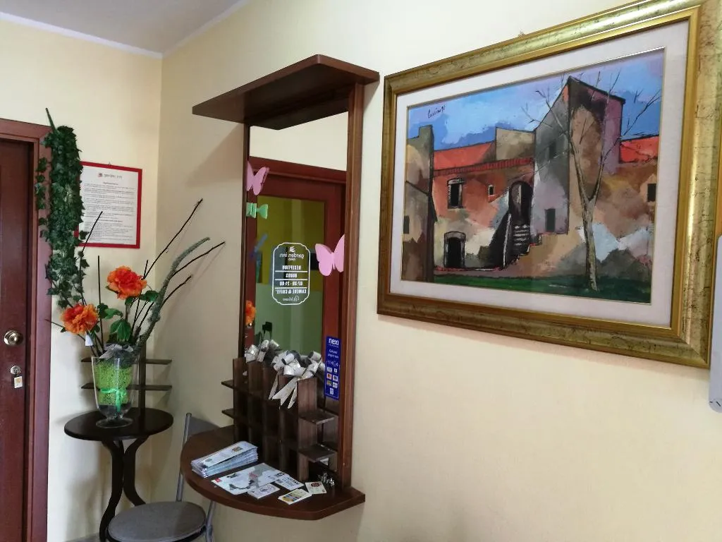 Lobby, Garden inn, Naples