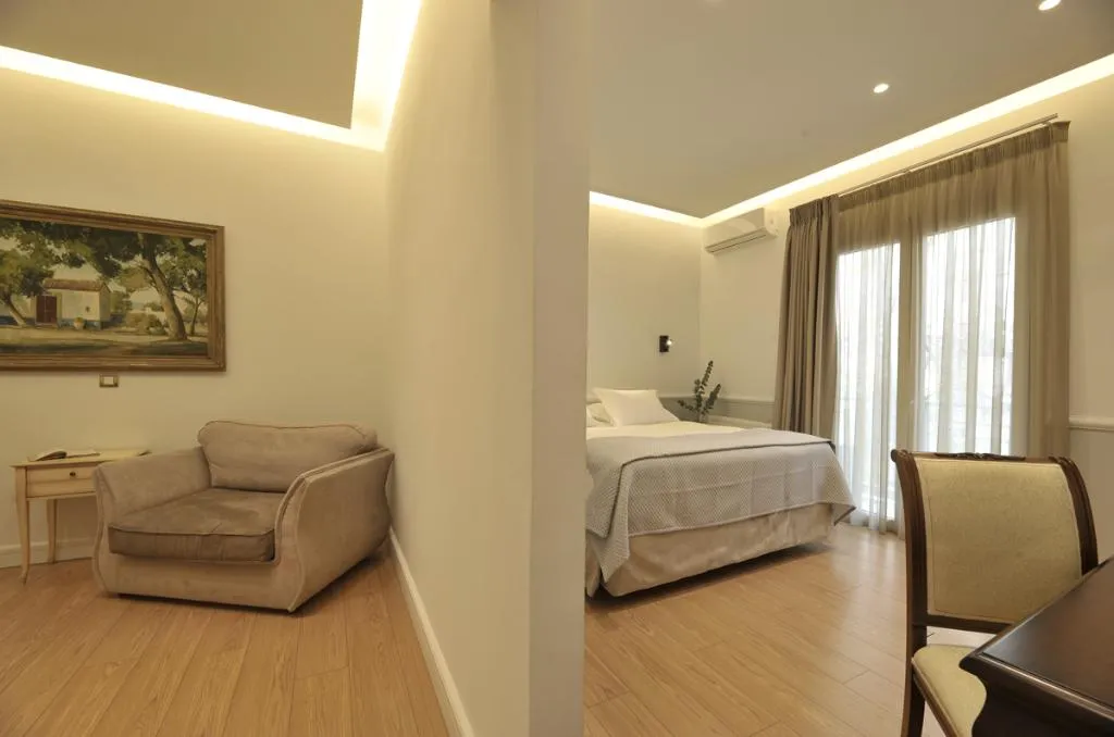 FAMILY ROOM STANDARD Room, Acropolis Ami Boutique Hotel, Athens